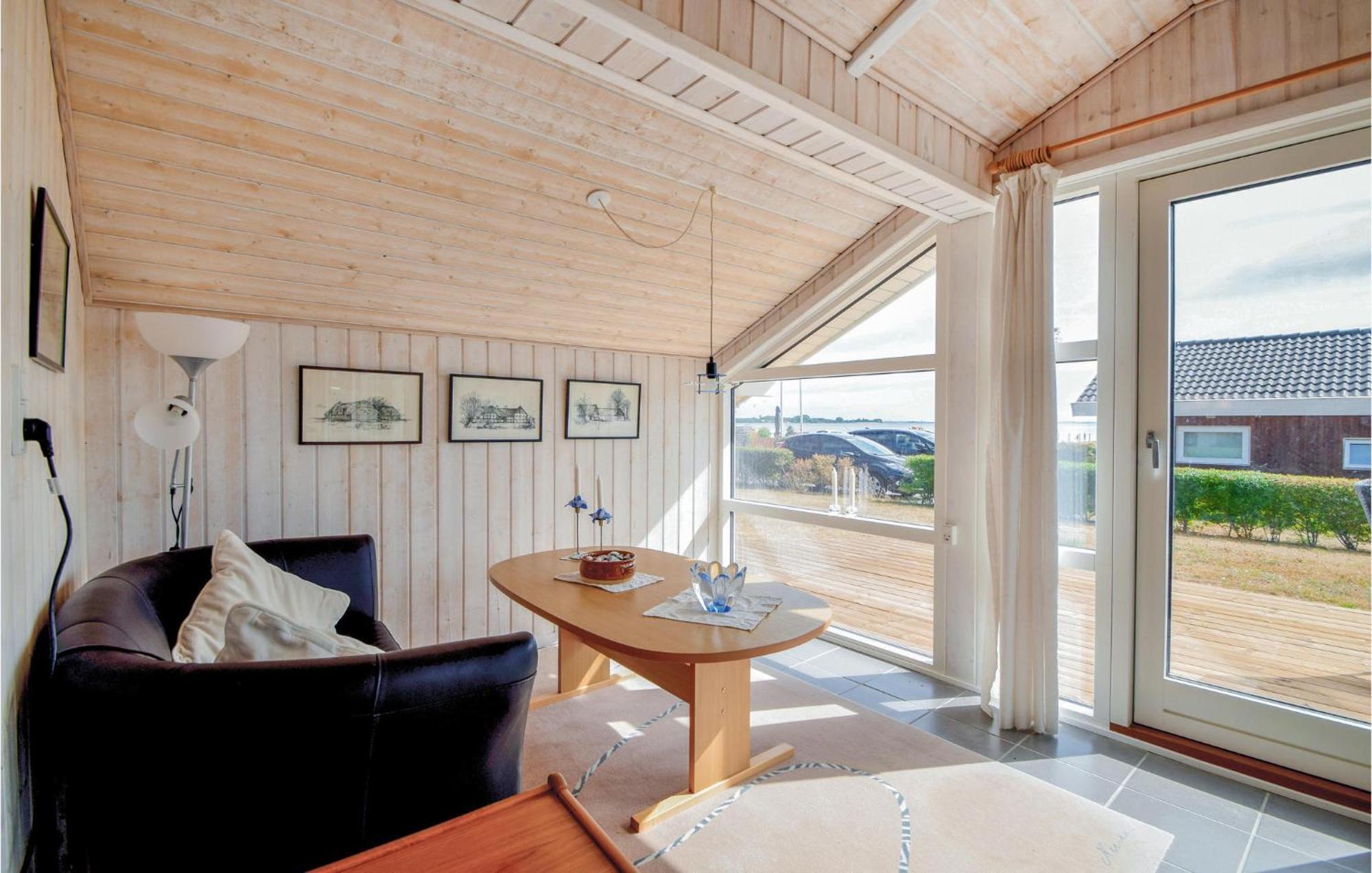 Amazing Home In Bjert With Wifi Binderup Strand Bagian luar foto