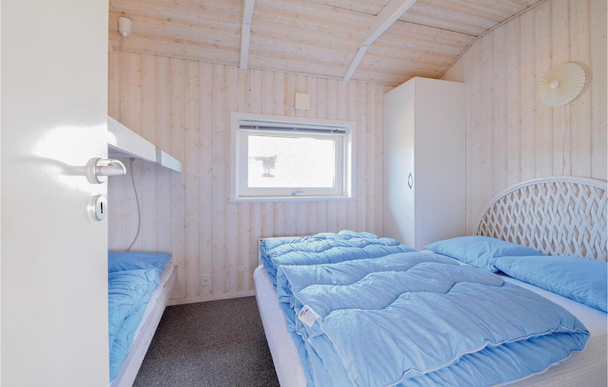 Amazing Home In Bjert With Wifi Binderup Strand Bagian luar foto